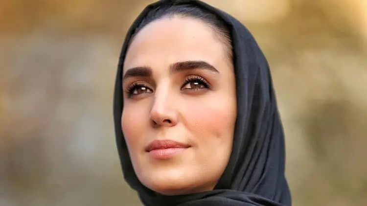 سوگل طهماسبی بازیگر معروف به سوگ نشست