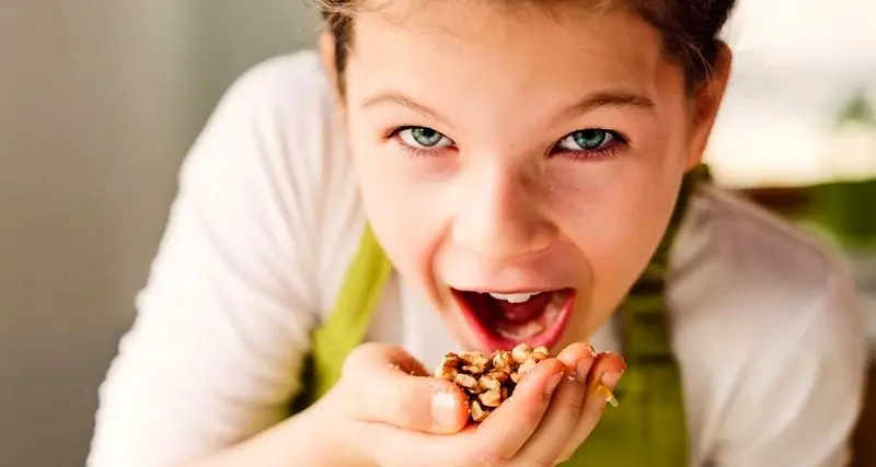 چه زمانی گردو بخوریم بهتر است؟