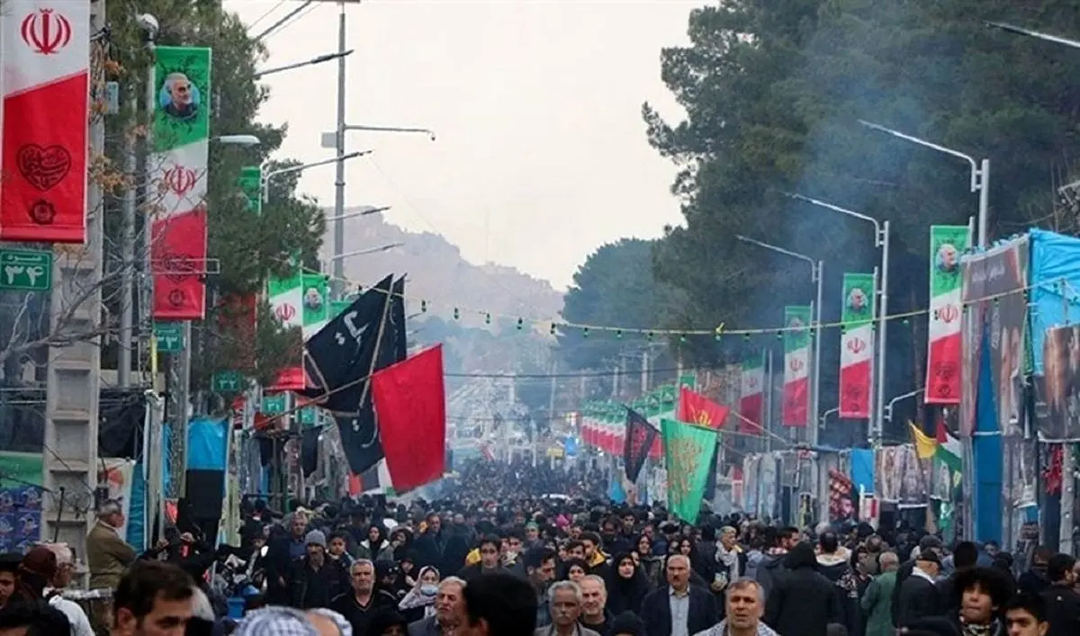 فیلم | آماده سازی گلزار شهدای کرمان برای دفن شهدای حمله تروریستی