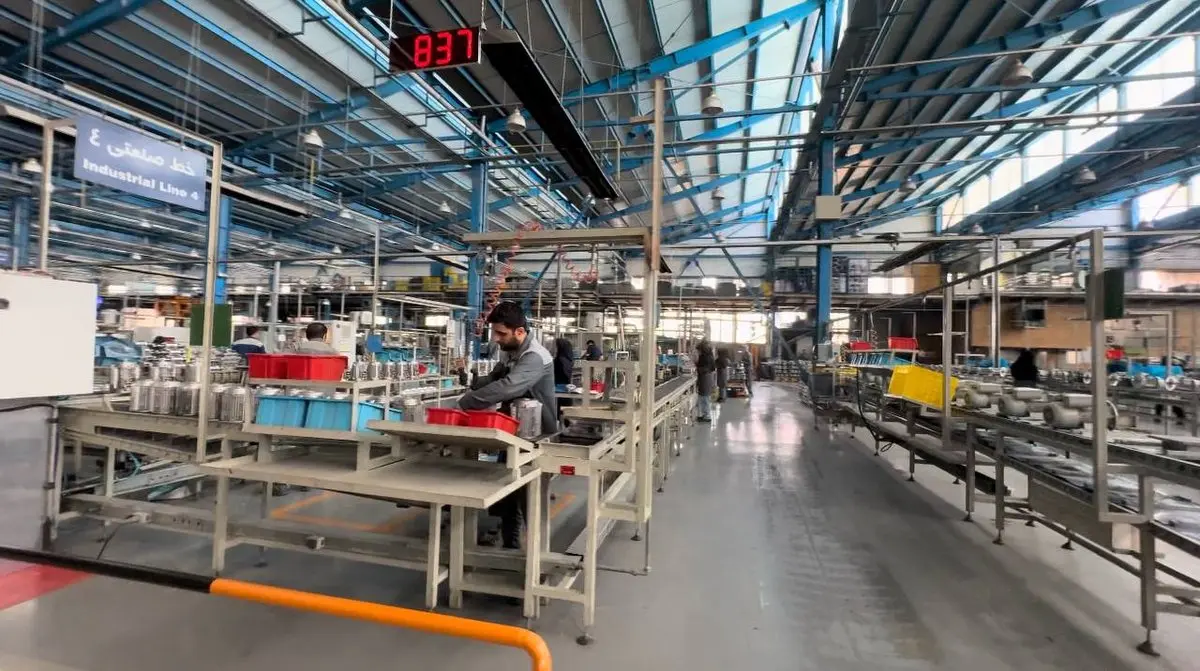 پرچم کارگران اسلامشهر در تولید در جنوب غرب استان تهران بالاست