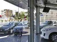 سقوط آزاد قیمت خودرو در بازار / این مدل خودرو ریزش ۲۰۰ میلیونی داشت + جدول 