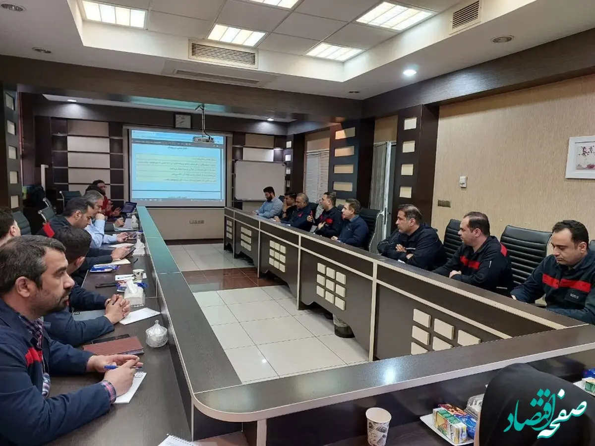 برگزاری دوره های ارزیابی و مدیریت ریسک در فولاد اکسین