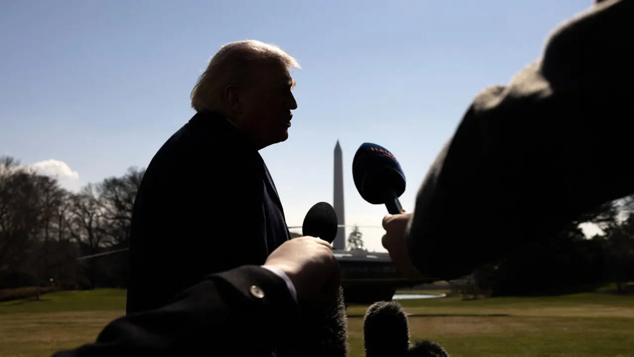 تنگه هرمز به یک میدان مین برای ترامپ تبدیل شده است؟ 