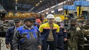حضور میدانی مدیرعامل شرکت صنایع آهن و فولاد سرمد در خط مقدم تولید در تعطیلات نوروز و شرایط جنگ تحمیلی