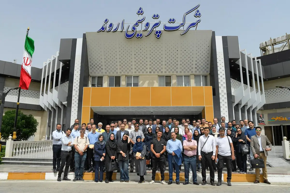 بازدید فعالان بازار سرمایه از پتروشیمی اروند/ غول PVC خاورمیانه، ۱.۳ میلیارد دلار ارزش جایگزینی دارد/ اروند ۲، نقشه راه مطمئن برای افزایش سودآوری اروند