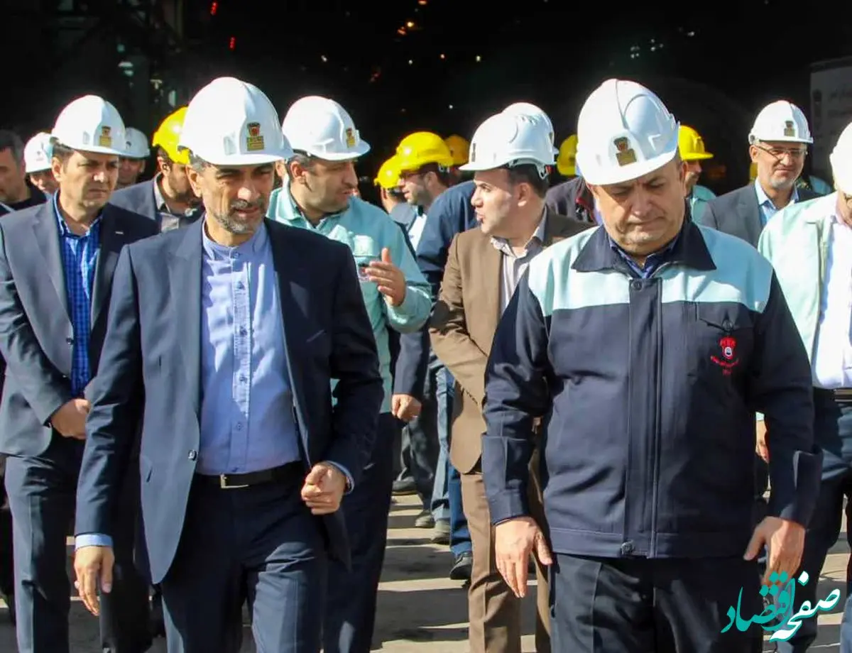 آغاز ریل گذاری خط 3 قطار شهری مشهد با ریل ذوب آهن اصفهان