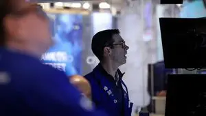 خطرات رکود تورمی دامن گیر اروپا و آمریکا شد