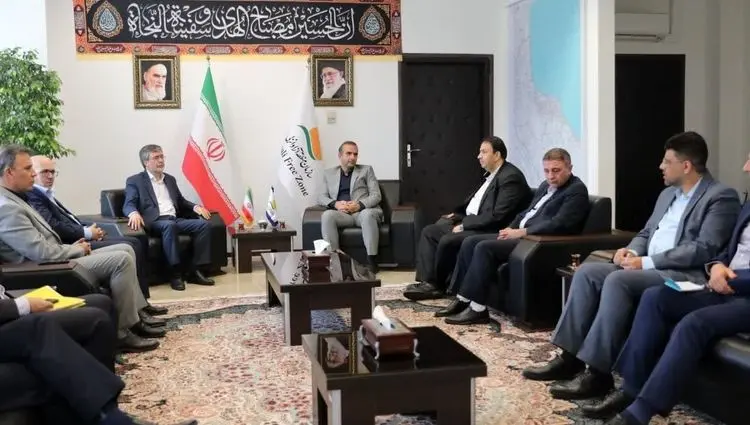 بازدید مدیرعامل بیمه ایران از مجتمع ونوس و دستور تسریع در رسیدگی به پرونده بیمه‌ای