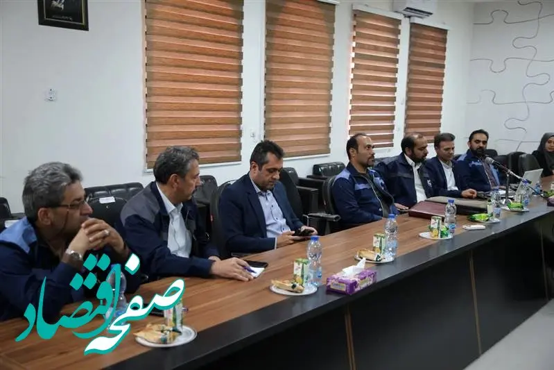 ایجاد فضای سبز بر پایه صرفه جویی در مصرف اب