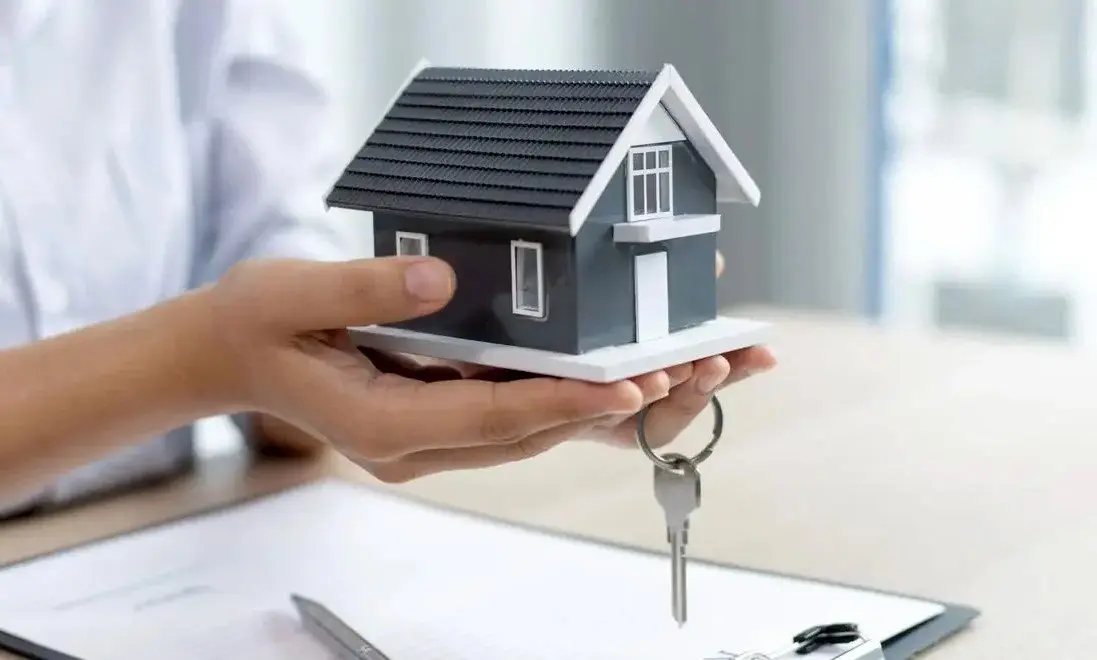 بخوانید؛ شروط عجیب و خندهدار مالکان برای مستاجرها