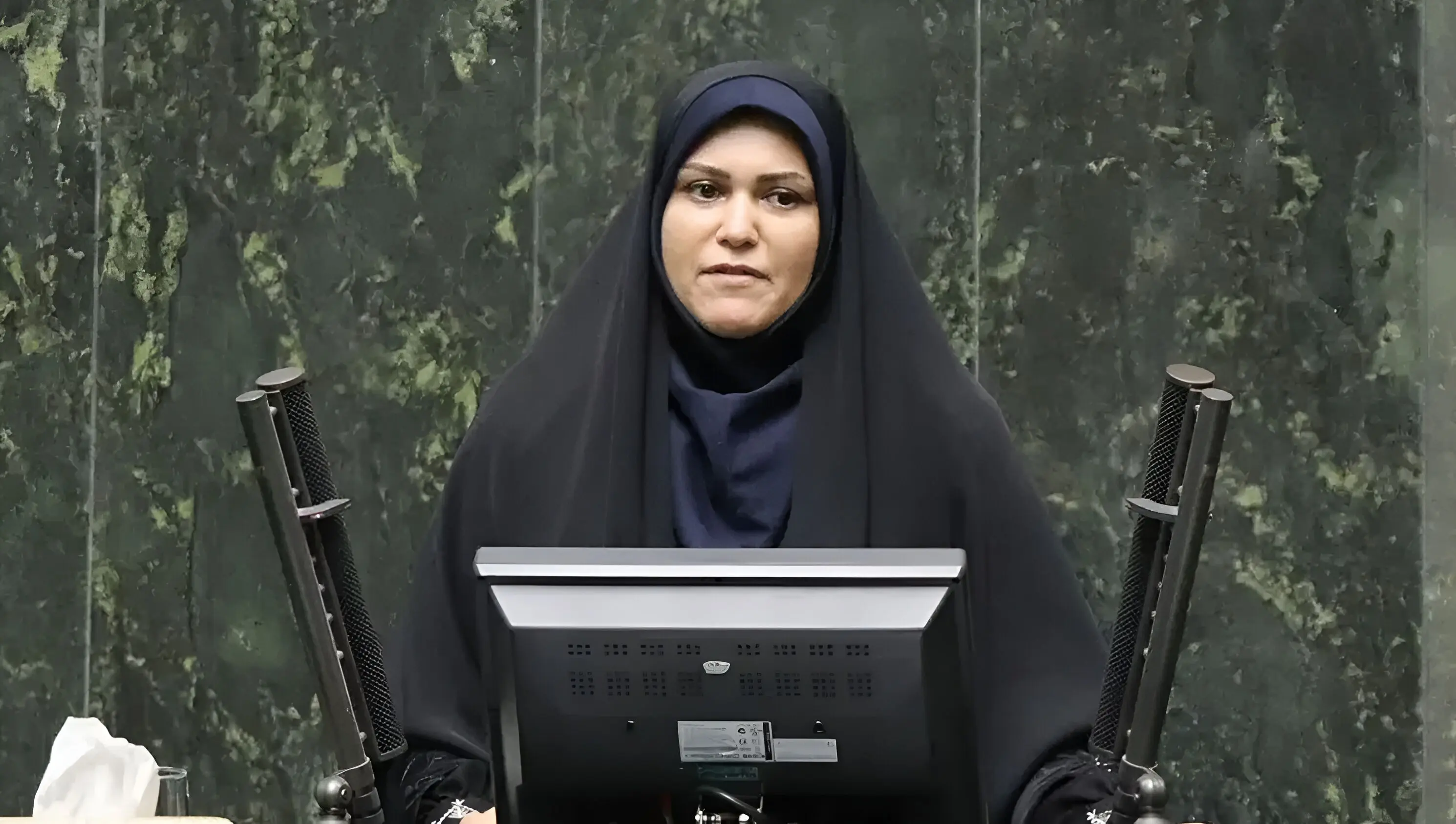 تقویت پول ملی با توسعه صادرات
