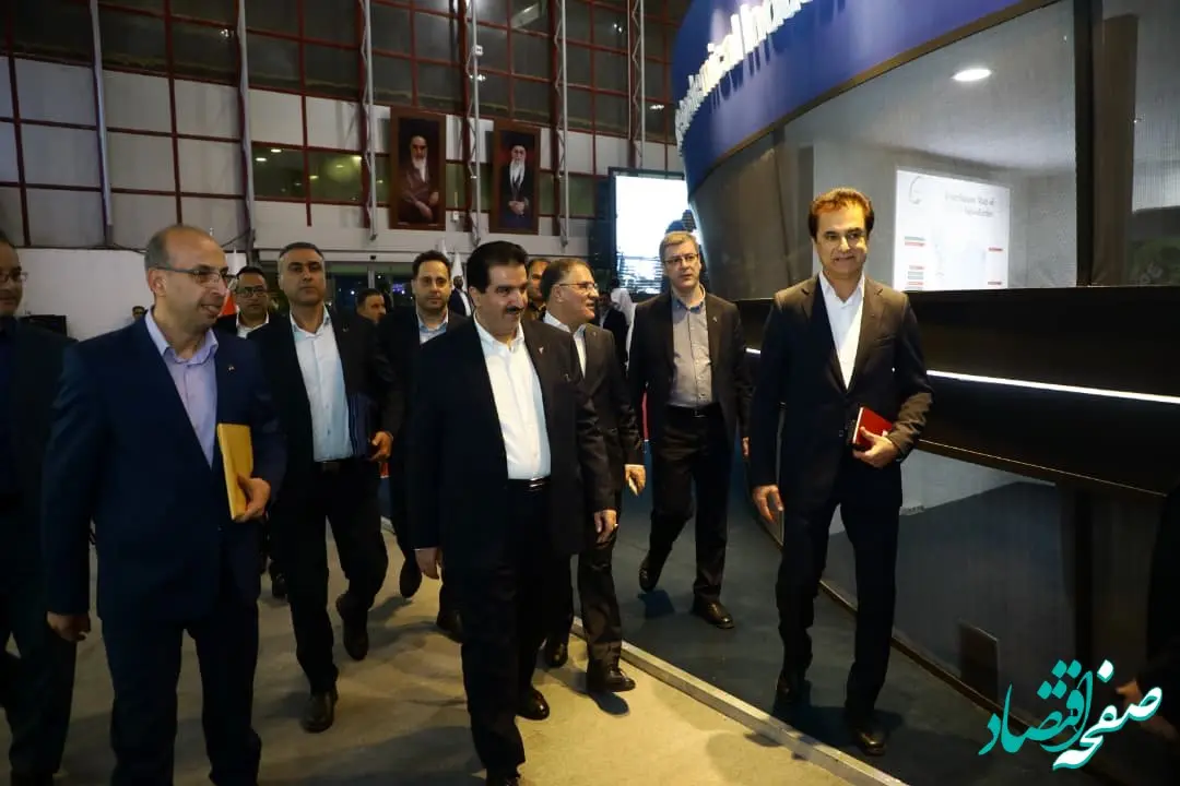 تامین مالی طرح‌های توسعه‌ای صنعت پتروشیمی با استفاده از ابزارهای نوین بانک رفاه کارگران