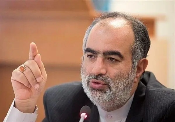 کنایه جنجالی آشنا به استادی مداح معروف در دانشگاه تهران | تدریس یک حق همگانی نیست!