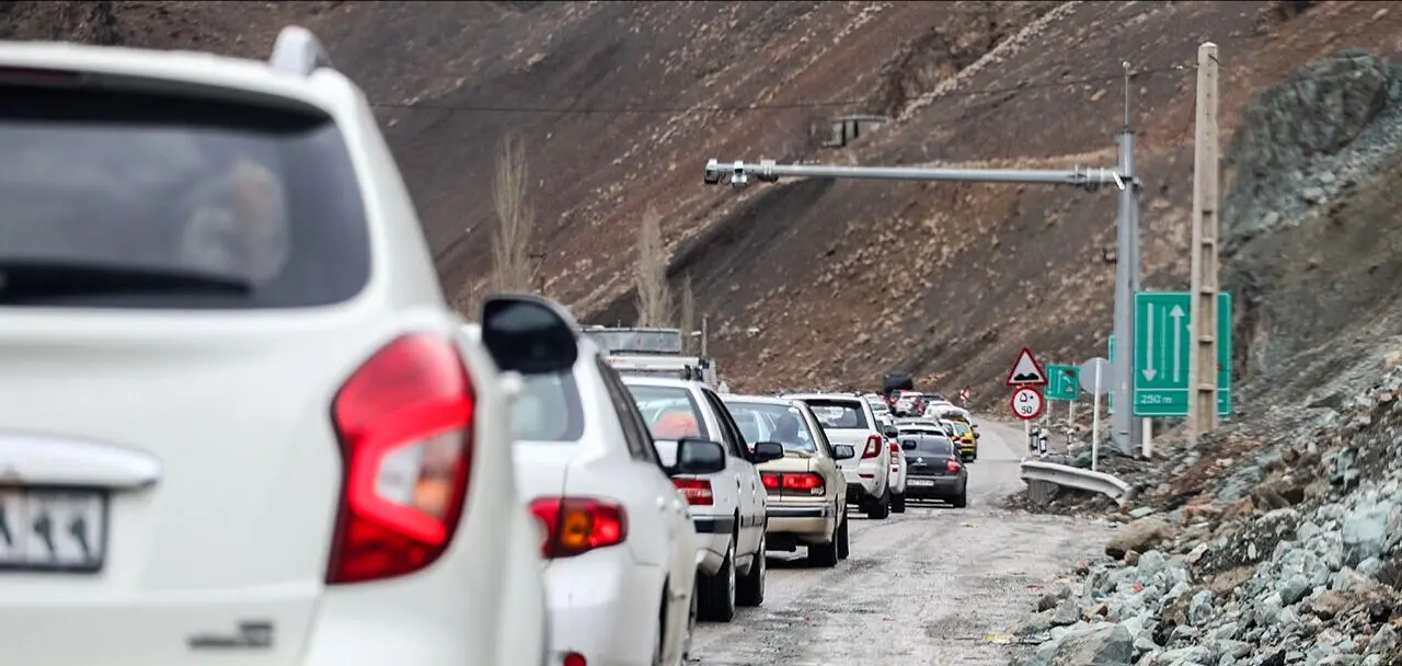 آخرین وضعیت ترافیکی محور چالوس و آزادراه تهران - شمال امروز ۴ فروردین ماه ۱۴۰۳