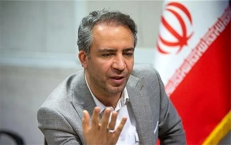 گفتگوی اختصاصی صفحه اقتصاد با وحید شقاقی تحلیلگر اقتصادی