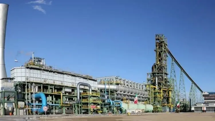 بالاترین تولید ماهیانه ۳۰روزه در تاریخ واحد احیای مستقیم فولاد غدیر نی ریز ثبت شد