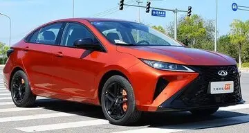 عکس / سدان فونیکس در راه بازار ایران