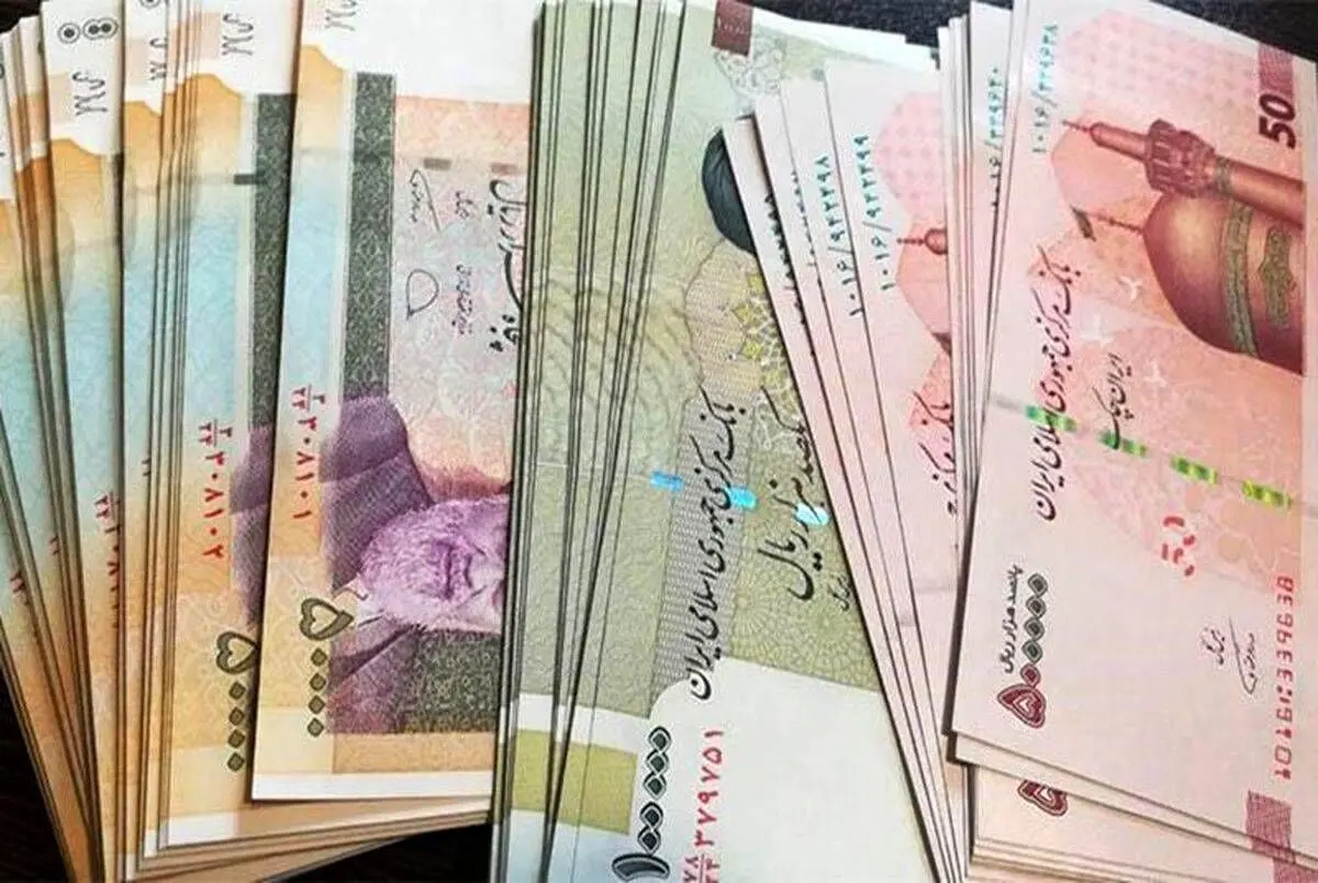 دولت باید حقوق کارگران را به شکل منطقی افزایش دهد

