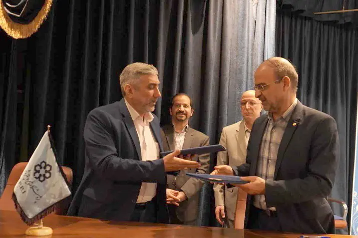 امضای تفاهم‌نامه همکاری مهرکام پارس و پژوهشگاه پلیمر و پتروشیمی ایران