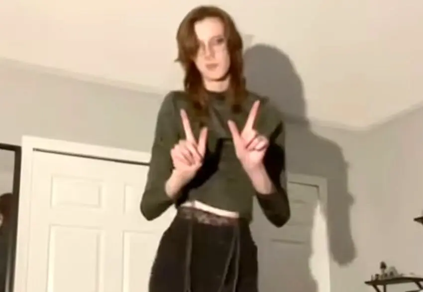 بلندقدترین زن عجیب جهان را بشناسید | روایت او از مشکلاتش