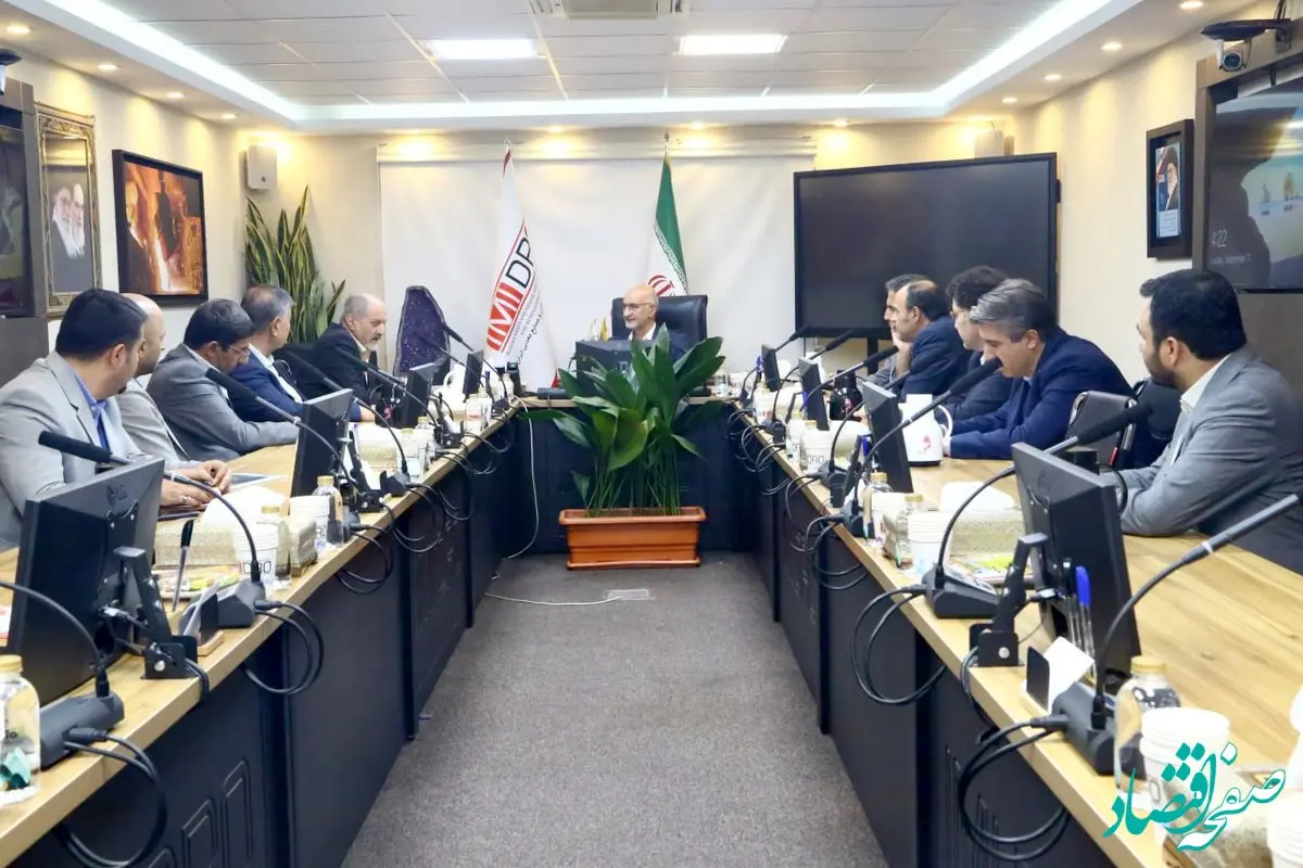 موثقی نیا: پیگیر رفع چالش های فولادسازان در دولت هستیم