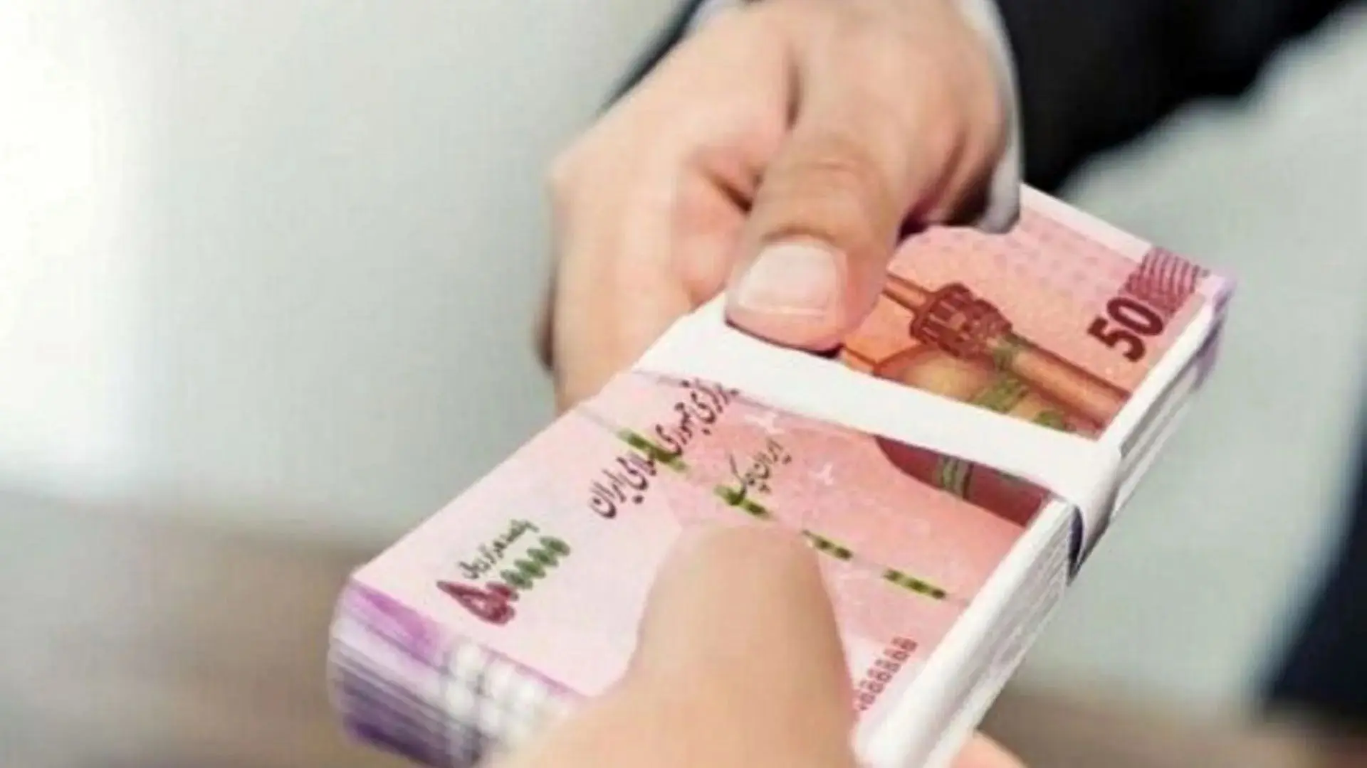 توضیح سخنگوی وزارت آموزش و پرورش درباره علت تأخیر در پرداخت پاداش استمرار خدمت و زمان واریز