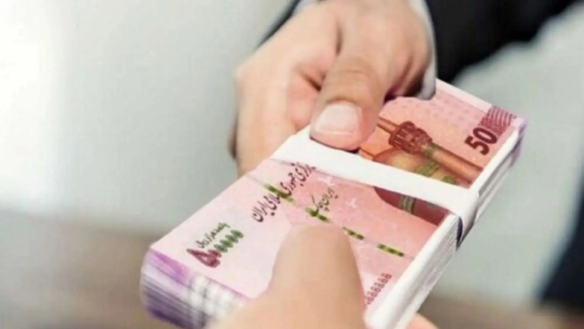 توضیح سخنگوی وزارت آموزش و پرورش درباره علت تأخیر در پرداخت پاداش استمرار خدمت و زمان واریز