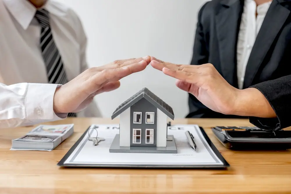 بهترین وکیل ملکی شرق تهران کیست؟