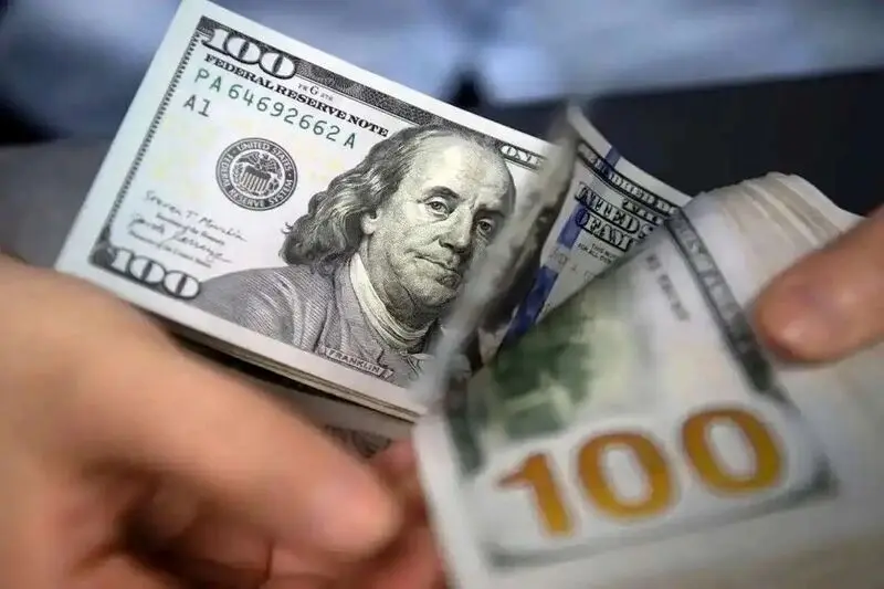 تاثیر سیاست‌گذار و خبردرمانی بر بازار ارز