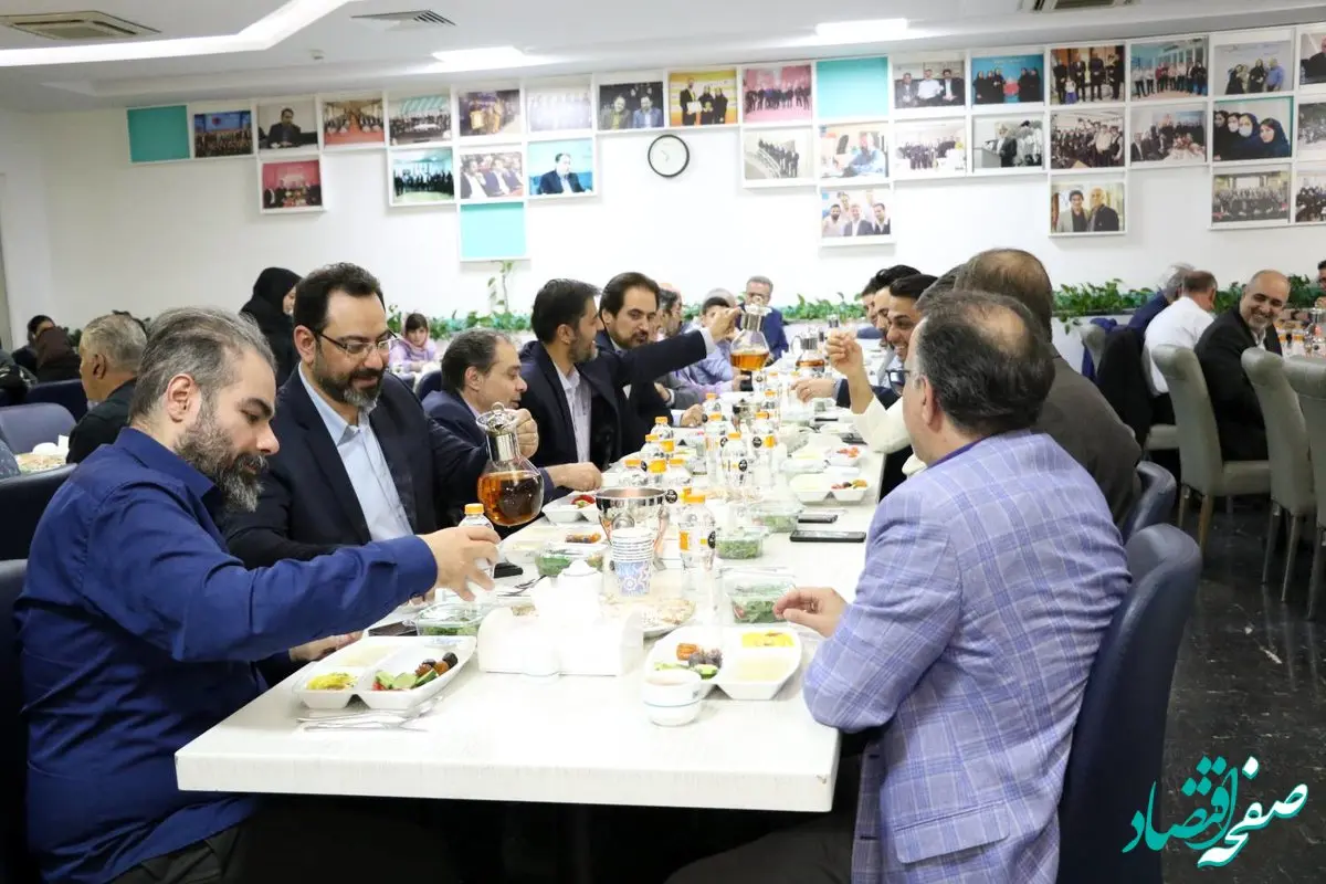 بیمه دی، میزبان اصحاب رسانه در ضیافت افطار