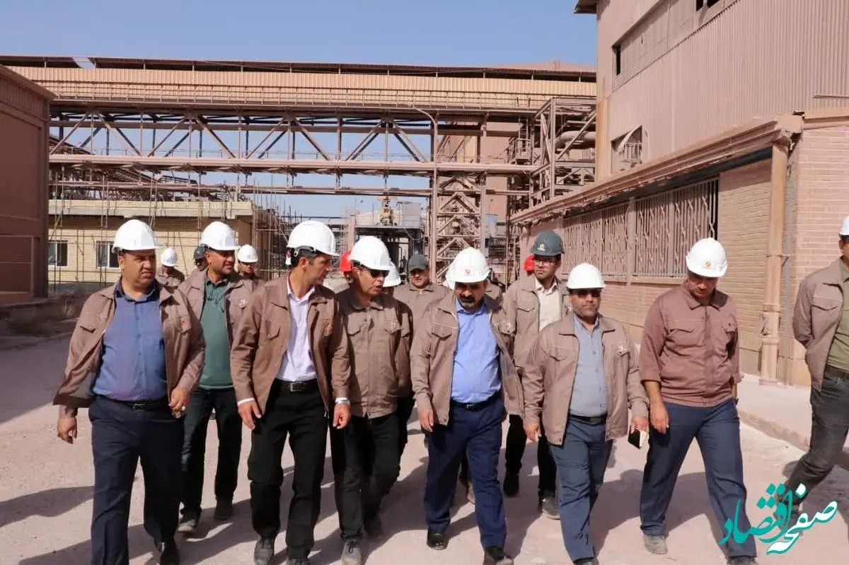 بازدید میدانی شه بخش مدیر عامل شرکت آلومینای ایران از پروژه های در حال اجرا و حضور در جلسه شورای معاونین و مدیران شرکت