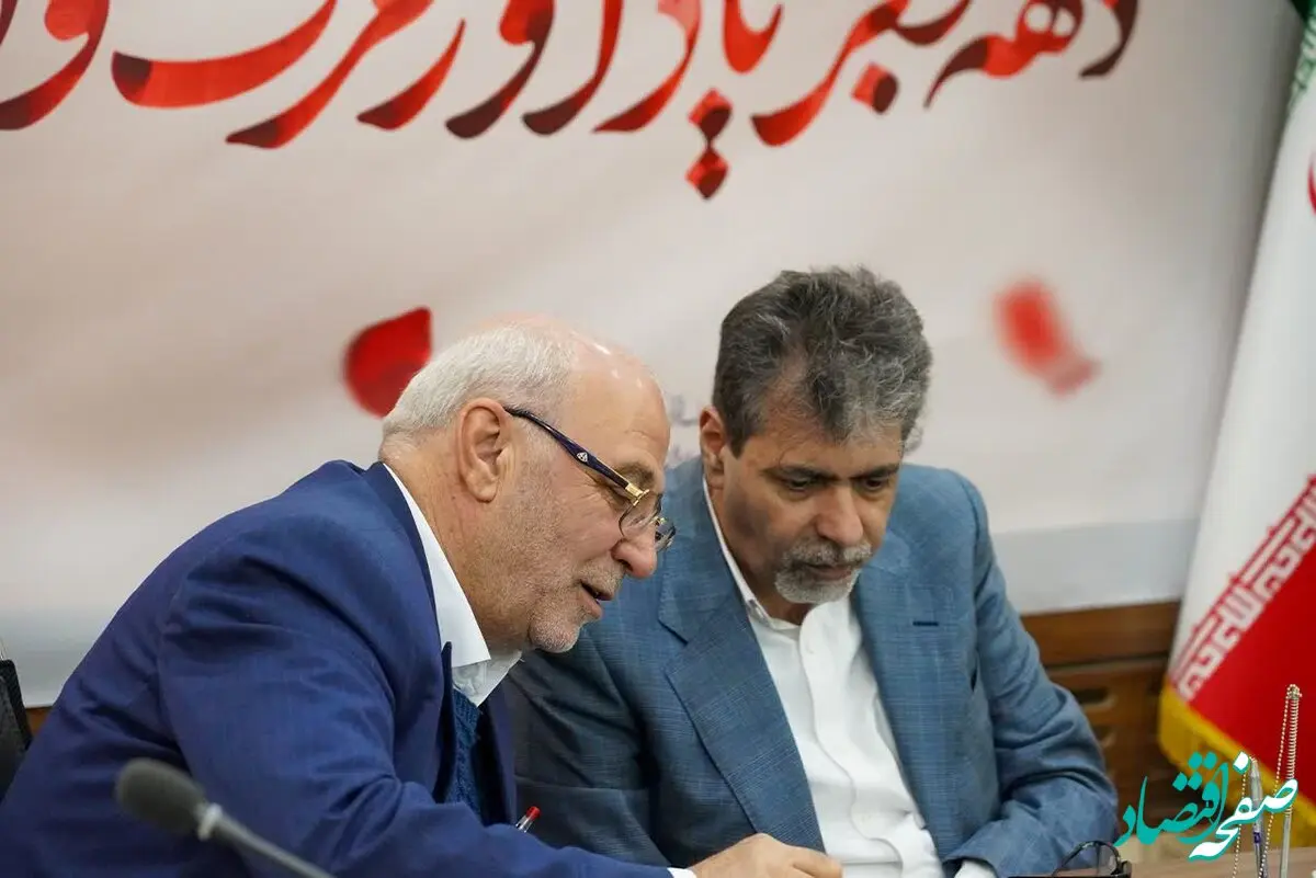 دکتر زرندی از مدیران خیلی خوب و جوان حوزه تولید و صنعت کشور محسوب می‌شود