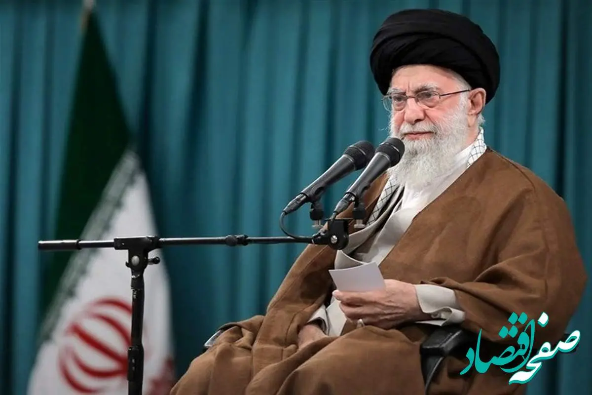 تقدیر رهبر انقلاب از اتحاد و اتفاق فوقالعادهی ملت ایران: نود میلیون نفر، یک صدا، شانه به شانه، در کنار هم، بدون هیچگونه تفاوتی در خواستهها ایستادند و حمایت کردند