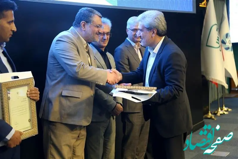 مدیر کیفیت فراگیر ذوب‌آهن اصفهان، مدیر کیفیت نمونه استان شد