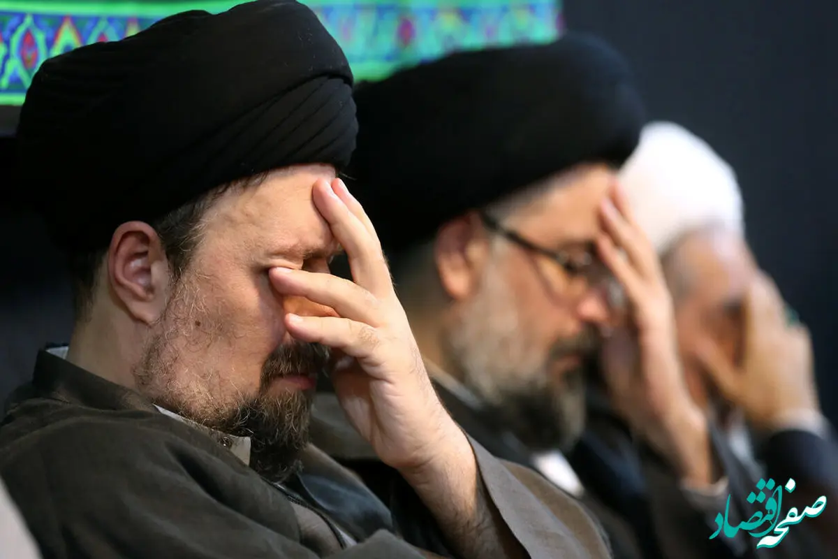 تصاویر جدید از سیدحسن خمینی و ۲ برادرش در یک مراسم حسابی خبرساز شد / این معاون پزشکیان هم آ
بود