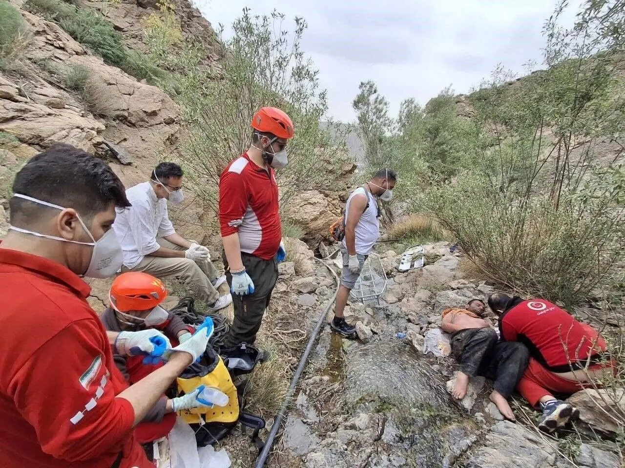 نجات معجزه آسای جوان گمشده در ارتفاعات آبعلی پس از ۷ روز سرما و گرسنگی
