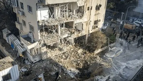 گسترده ترین و بی سابقه ترین حمله موشکی ایران در هفته های اخیر؛ انفجار در شهرک محل سکونت نتانیاهو