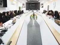 بانوان هنرمندتر‌ از مردان هستند