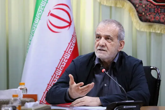 پزشکیان: حملات آمریکا به زیرساخت های حمل‌ونقل، جنایت جنگی است/ پیگیری از مراجع بین‌المللی 