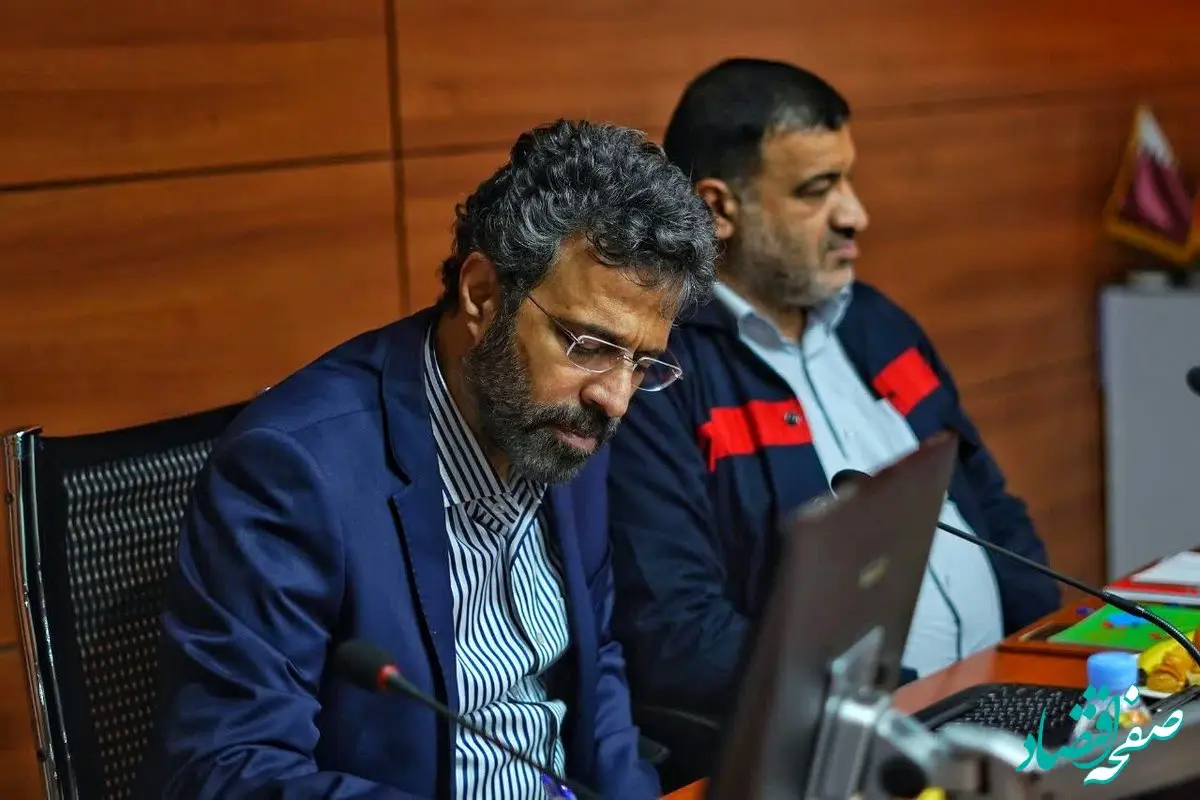 نشست مدیران شرکت فولاد اکسین خوزستان