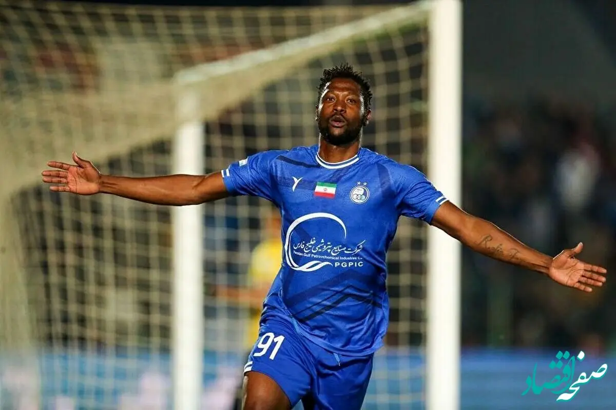 شوک بزرگ به استقلال: این مهاجم گلزن از استقلال جدا شد