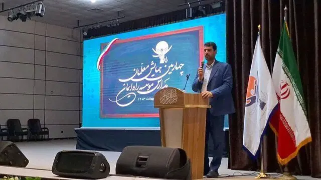 کاهش زمان فعالیت معلمان مدارس غیردولتی به ۳۰ ساعت