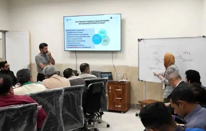 آغاز دوره تخصصی «هواشناسی و تهویه معادن» با حضور استادان روسی در طبس