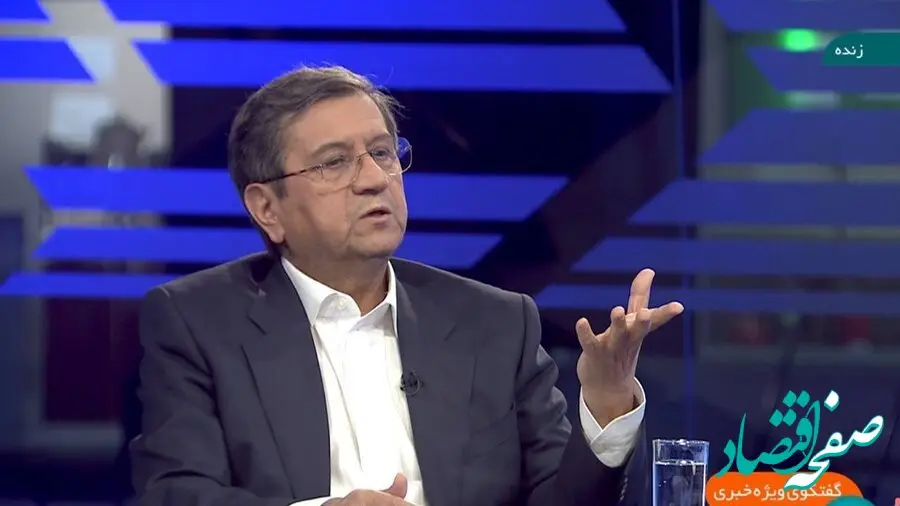 اعتماد را به بورس باز می‌گردانیم/ تعداد نرخ‌های ارز را کم می‌کنیم/ تصمیمات خلق‌الساعه در بازار پول، نرخ خوراک و قیمت محصولات شرکت‌های عرضه شده در بورس، برای بازار سرمایه مضر است