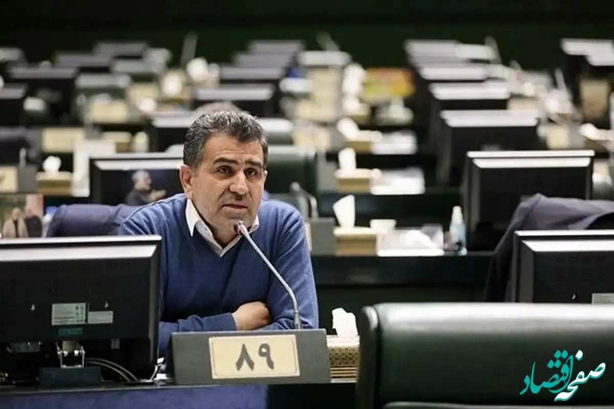 دولت «باید» طبق قانون افزایش مزد را بیش از تورم بپذیرد