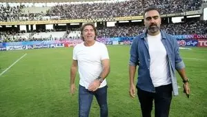 مدیر رسانه استقلال با طعنه سنگین: «فارسی هم بلد نیستند، نمی‌توانند لیگ بخوانند!»