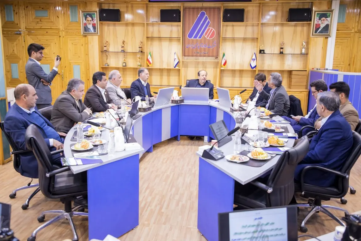 استفاده ظرفیتهای خالی صنایع در کشور، افزایش تولید را به همراه دارد
