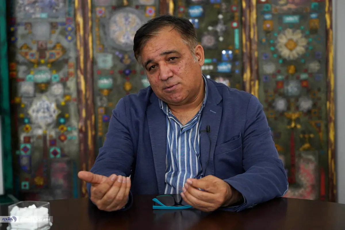 تمدید قرارداد ستارهها؛ نقلوانتقالات استقلال با نگاه به فصل آینده | تاجرنیا: بوژوویچ تحت حمایت کامل استقلال؛ هر تغییری فقط با نظر سرمربی | آخرین مصاحبه علی تاجرنیا
