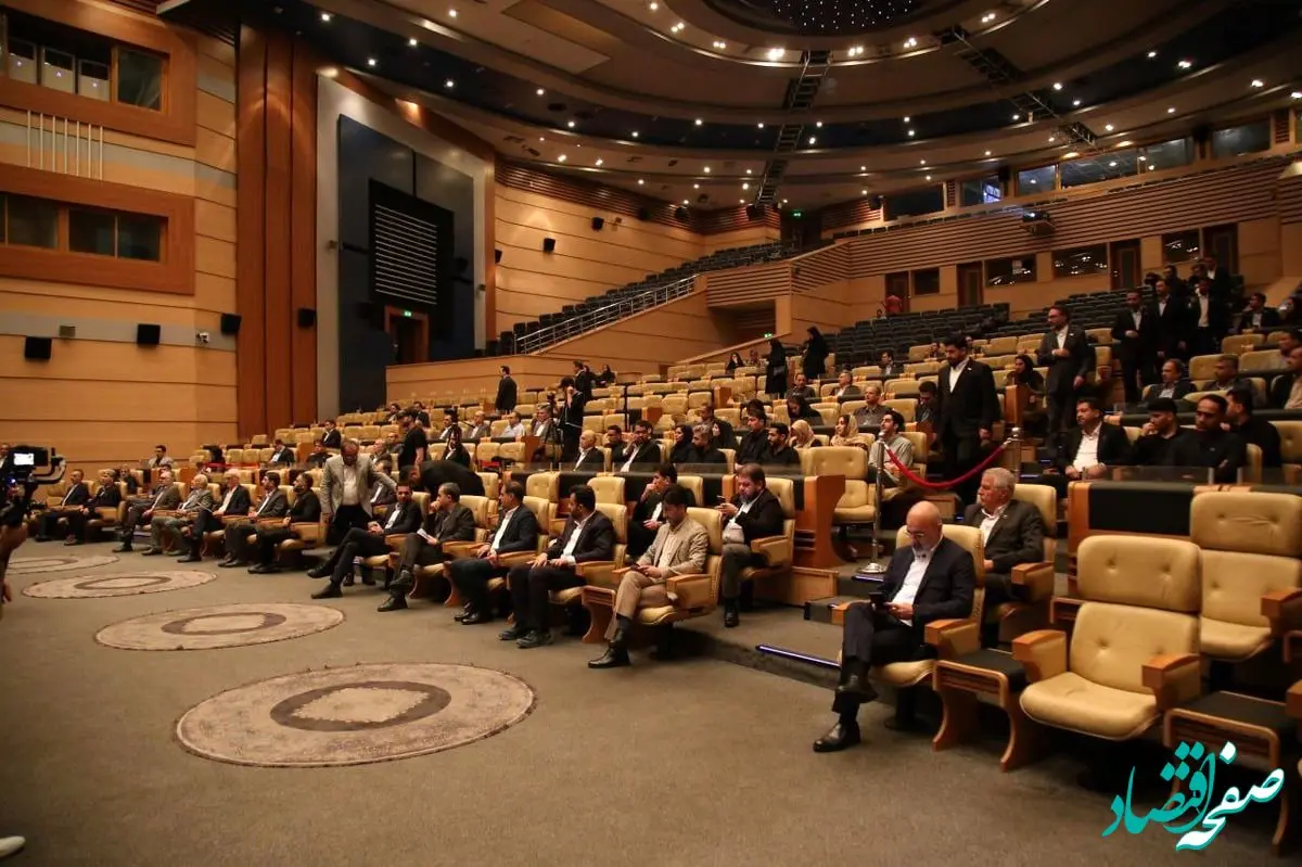 درخشش فولاد خوزستان در سمپوزیوم فولاد؛ از کارشناس برتر سال تا طرح برگزیده فولاد سبز