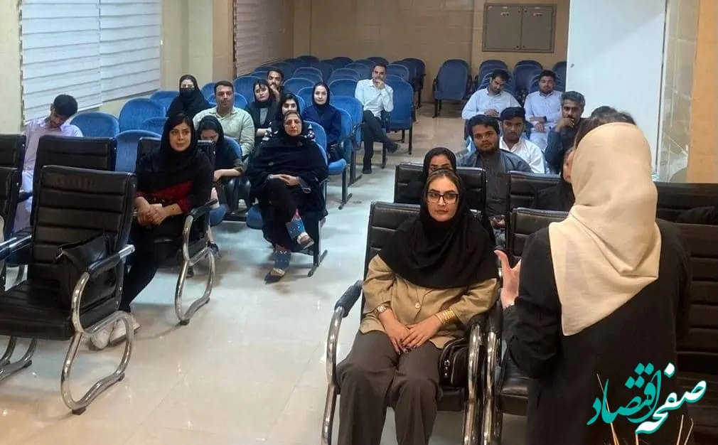 برگزاری دوره تخصصی مهارت‌های ارتباطی به منظور ارتقاء سطح خدمات اقامتی چابهار